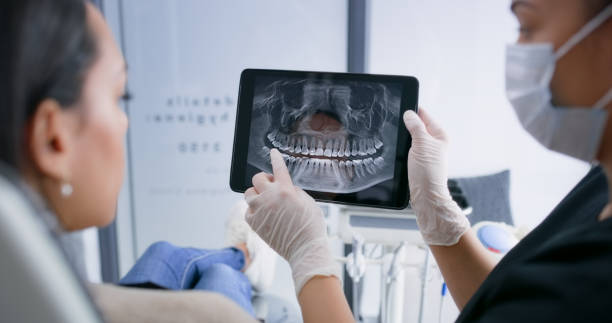 Licensed Tooth Extraction service in Wolcottville, IN - Smile Center Dentistry
